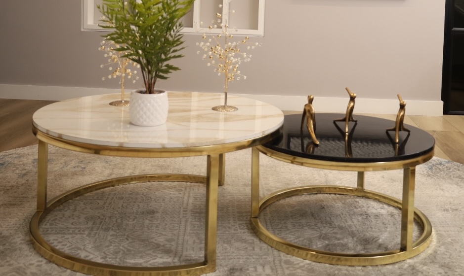 Diseño y decoración para oficina mesas blanco y negro cerrios mall